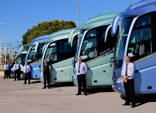 autobus con conductor