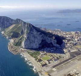 gibraltar desde el aire