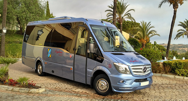 microbuses con conductor